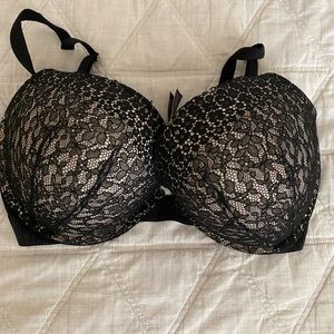 Victoria secret push up bra. Size 34/DDD